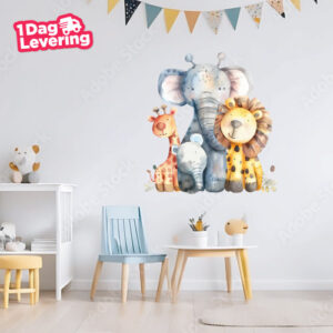 Giraffe, Olifant en Leeuw Thumbnail